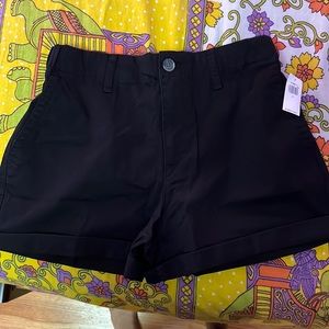 BRAND NEW WITH TAGS OLD NAVY CHINO SHORTS